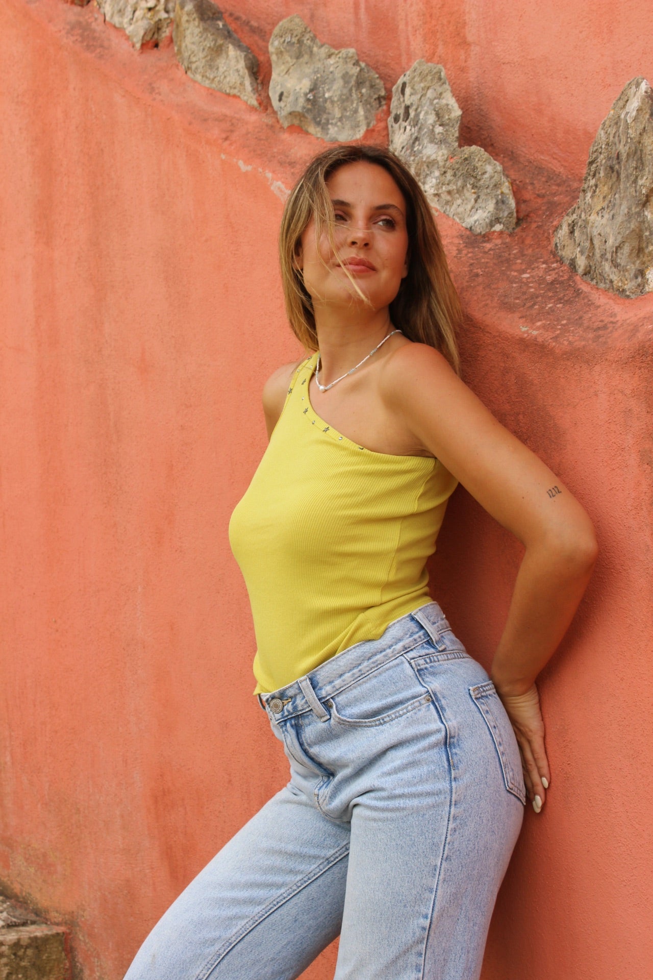 Top Amarelo Estrelas