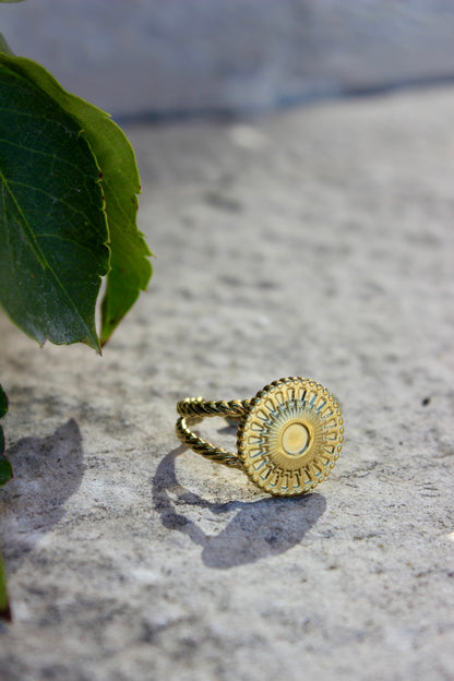 Anel Sol Dourado