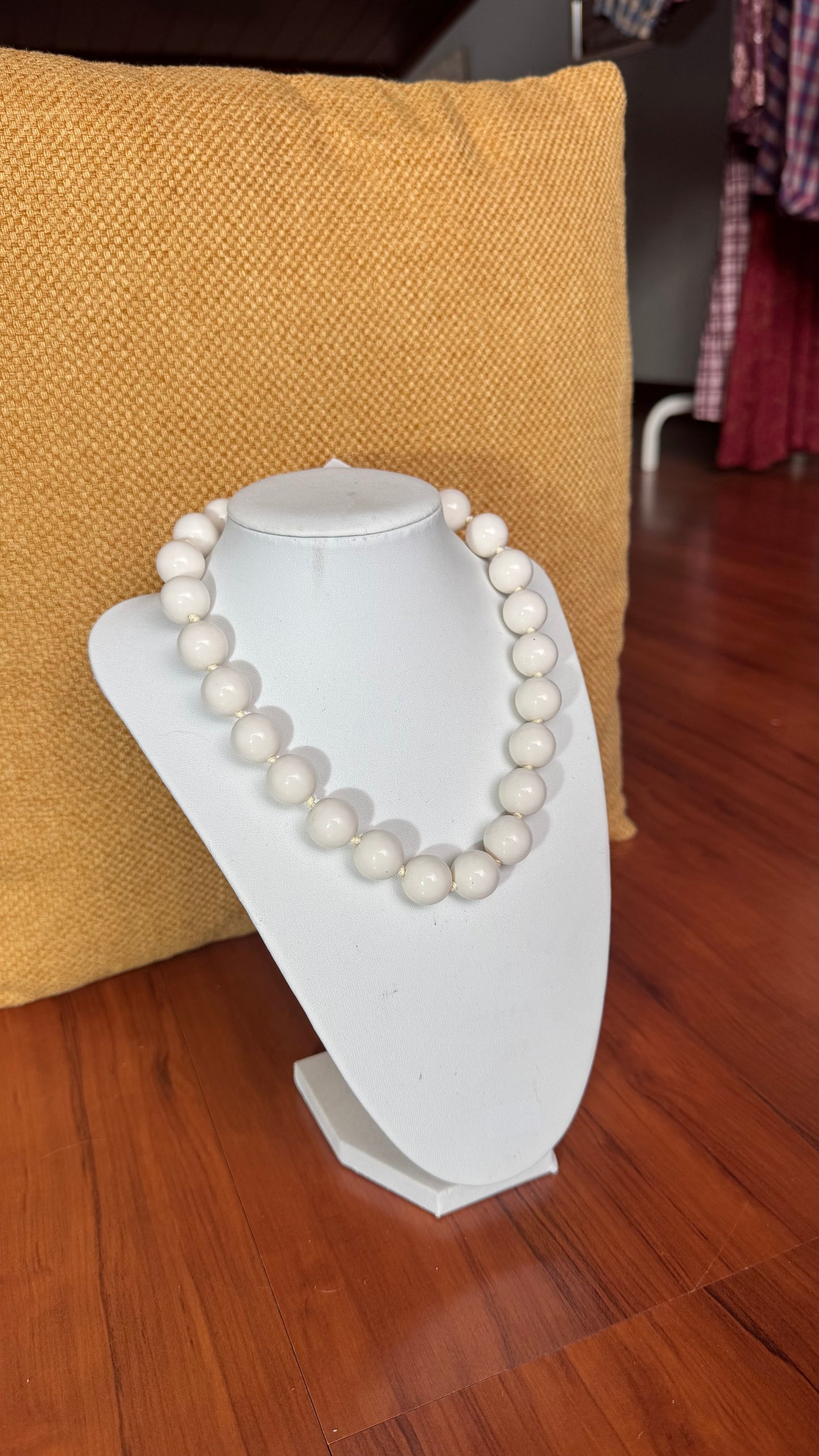 Bubble Necklace Creme